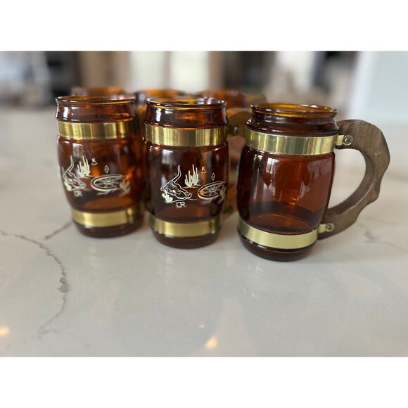 Vintage Siesta Ware Mugs | Western‎ Set of 6 | Amber Glass with Wood Handles - Picture 3 of 4